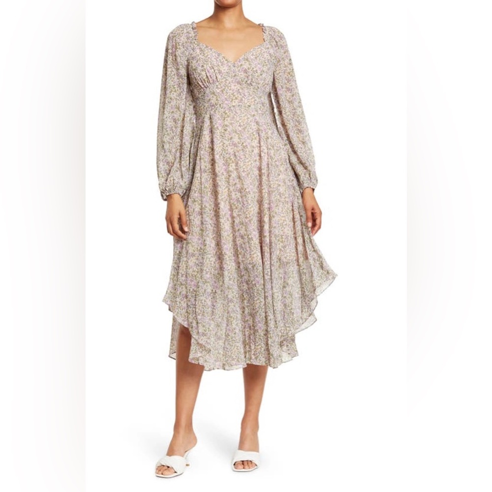 ASTR the Label Floral Sweetheart Neckline Long Sleeve Midi Dress